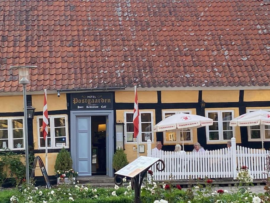 Idyllisk, Historisk Byhus Ved Fjorden I Mariager ภายนอก รูปภาพ