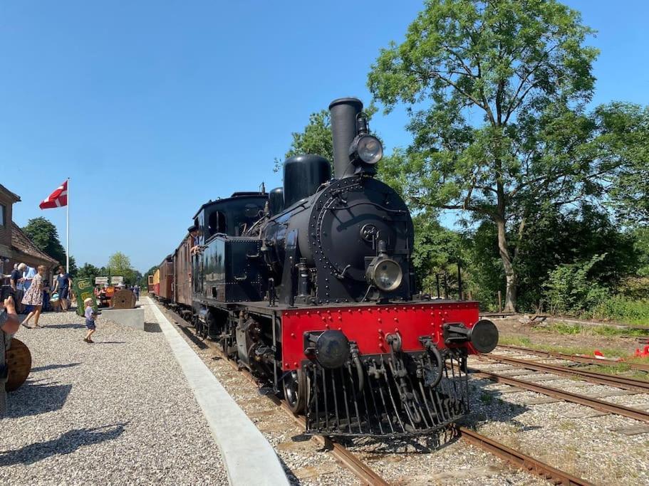 Idyllisk, Historisk Byhus Ved Fjorden I Mariager ภายนอก รูปภาพ